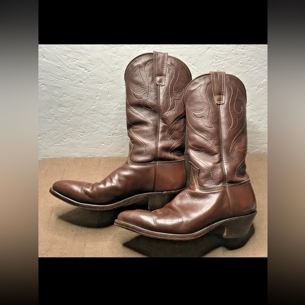 Vintage 1977 Stewart Boot Co Men's Cowboy Boots Brown Leather Size 9D USA Made